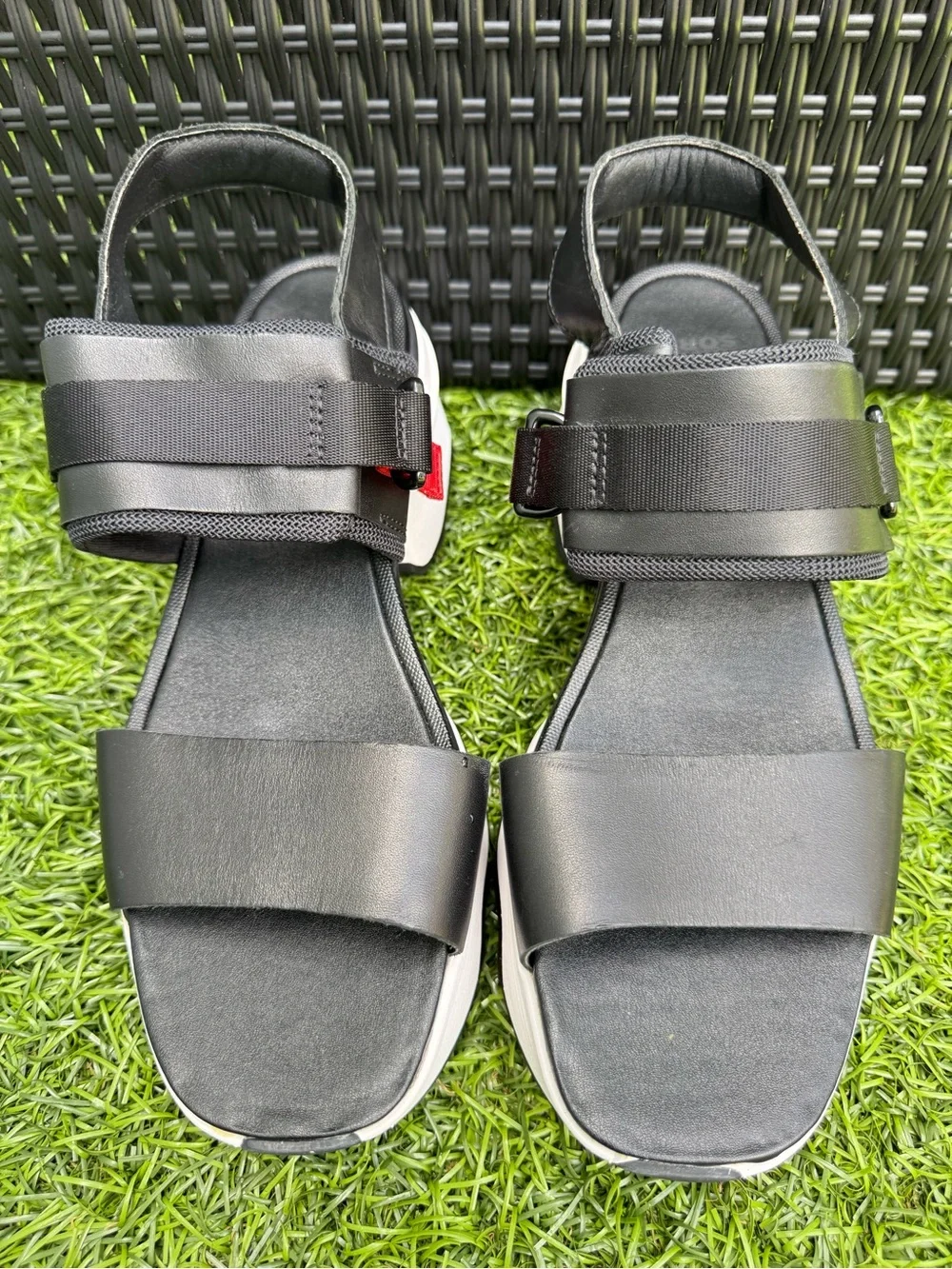 SOREL Kinetic Impact Y-Strap Sandals Womens 10.5 Black White Platform NWOB - Picture 12 of 13